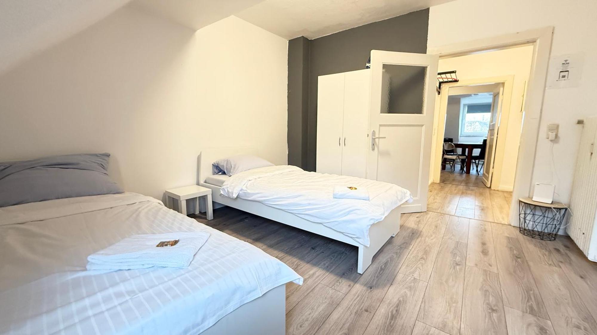 Apartments Im Herzen Von Neumuenster Innenstadt & Hbf Fusslaeufig, Mit Privatparkplatz Extérieur photo