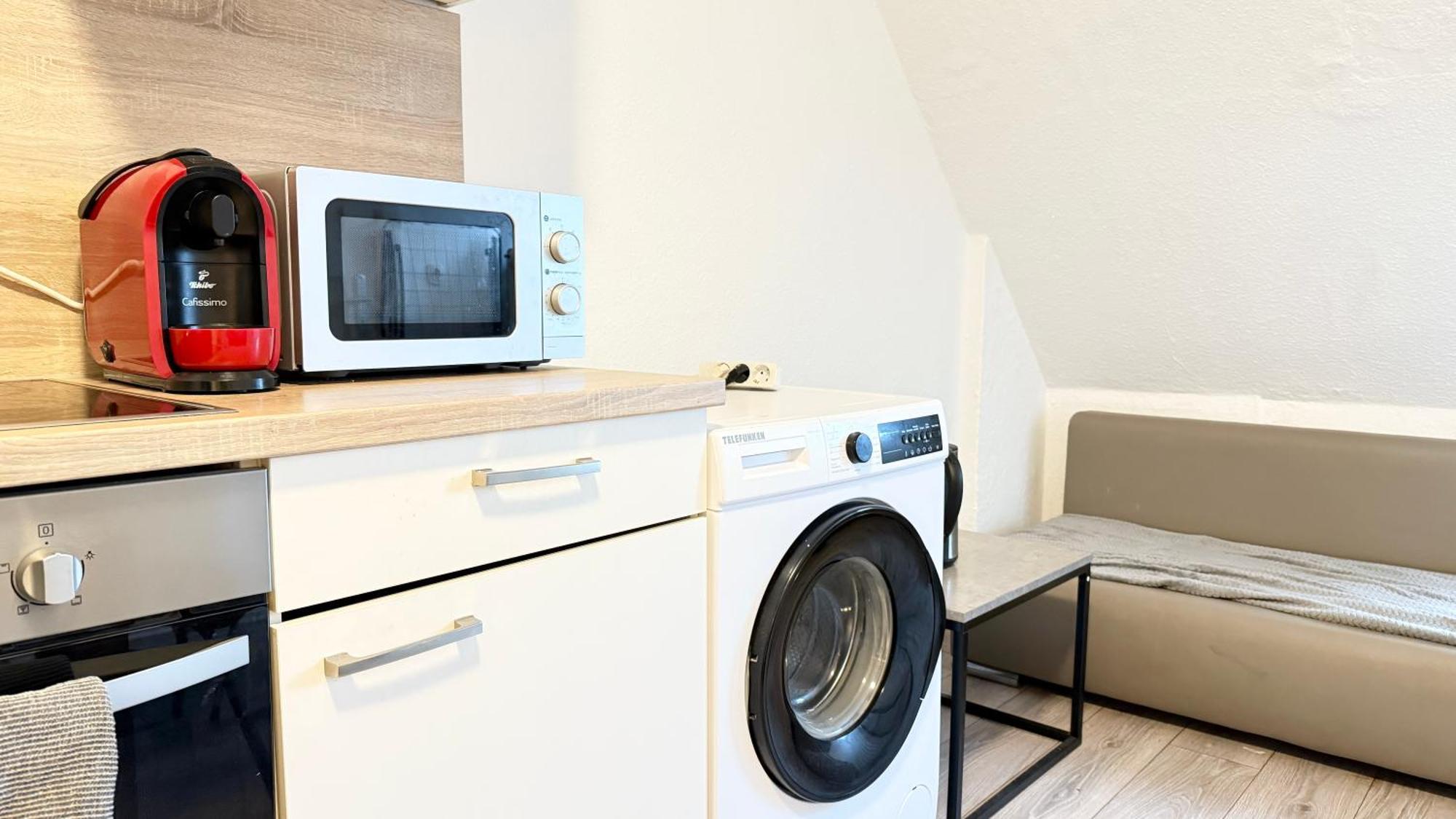 Apartments Im Herzen Von Neumuenster Innenstadt & Hbf Fusslaeufig, Mit Privatparkplatz Extérieur photo