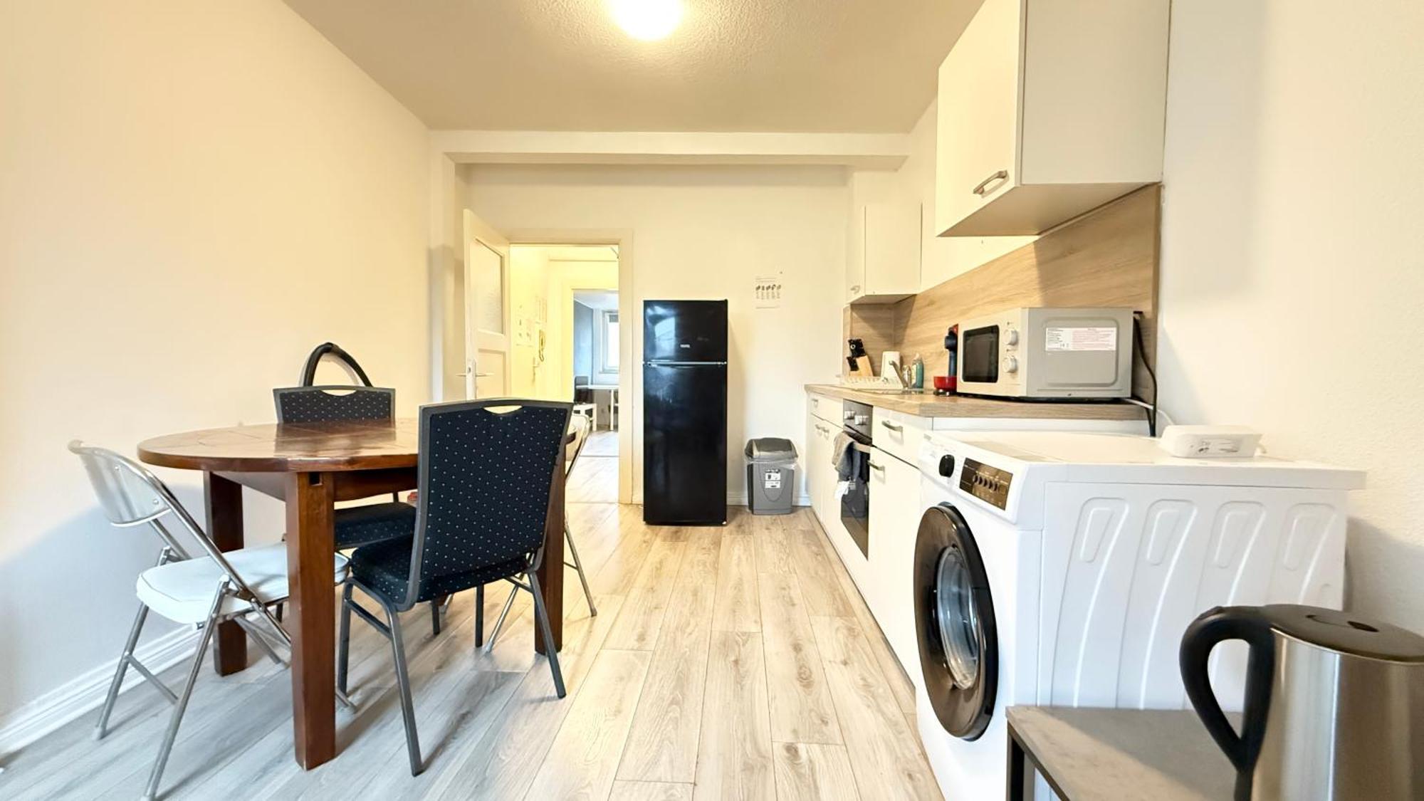 Apartments Im Herzen Von Neumuenster Innenstadt & Hbf Fusslaeufig, Mit Privatparkplatz Extérieur photo