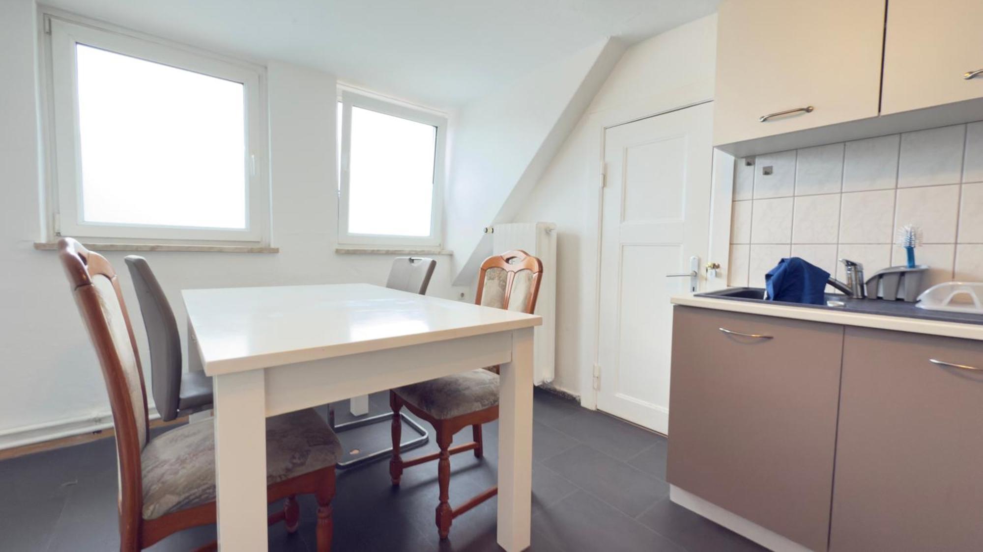 Apartments Im Herzen Von Neumuenster Innenstadt & Hbf Fusslaeufig, Mit Privatparkplatz Extérieur photo